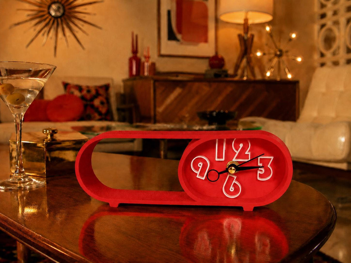 Red Letter Hour Clock - Desk and Tabletop